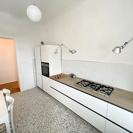 Panorama Design Private Parking Apartment Trieste